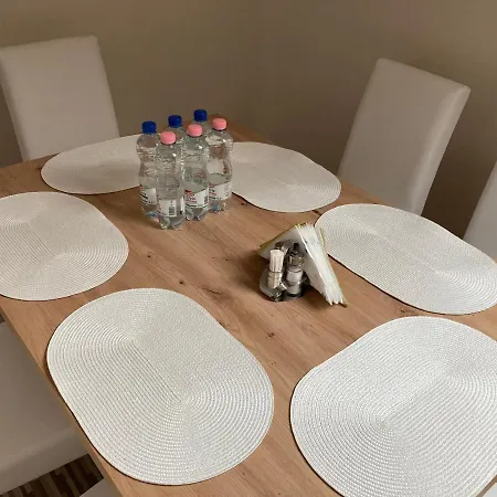 Tisza-holtag Aparthotel *